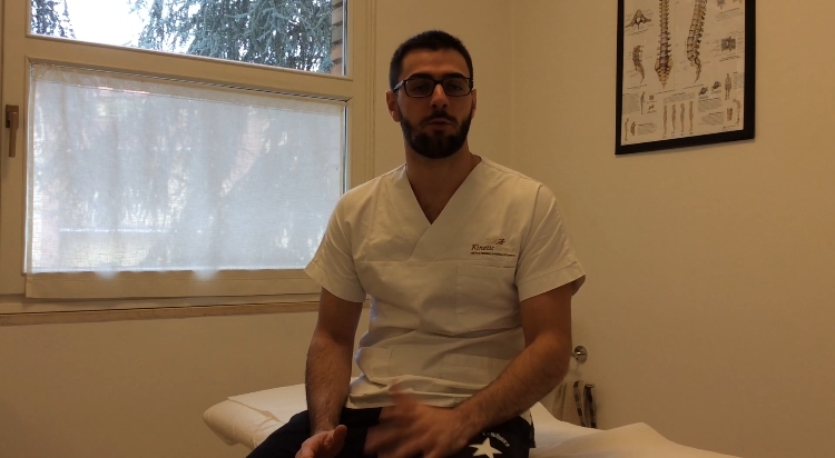 Come trattare la spalla del lanciatore con l' osteopatia